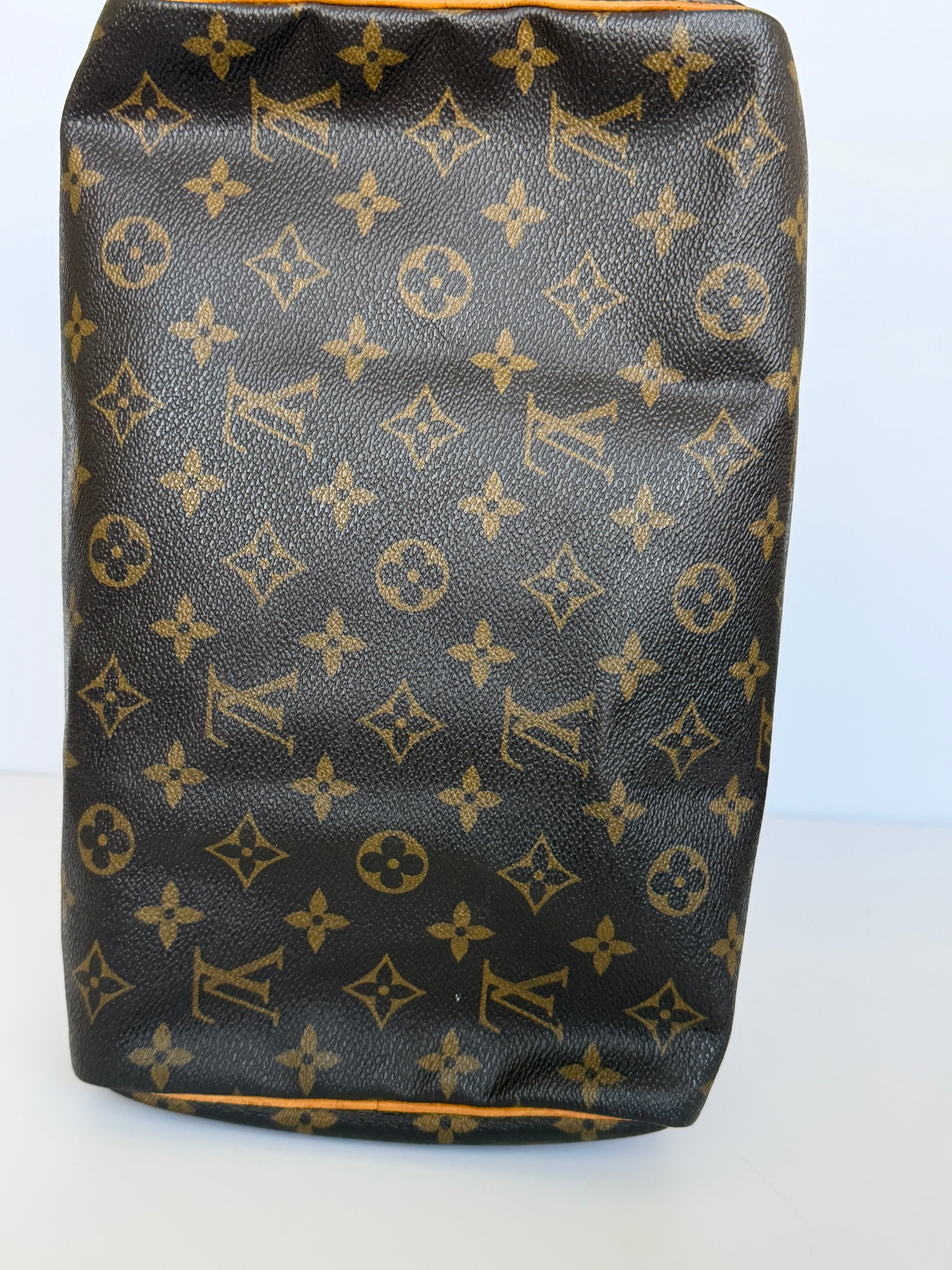 Louis Vuitton Monogram Speedy 30