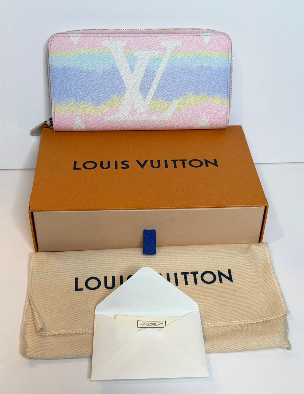 Louis Vuitton LV Escale Giant Monogram Zippy Wallet Pastel – Full Set