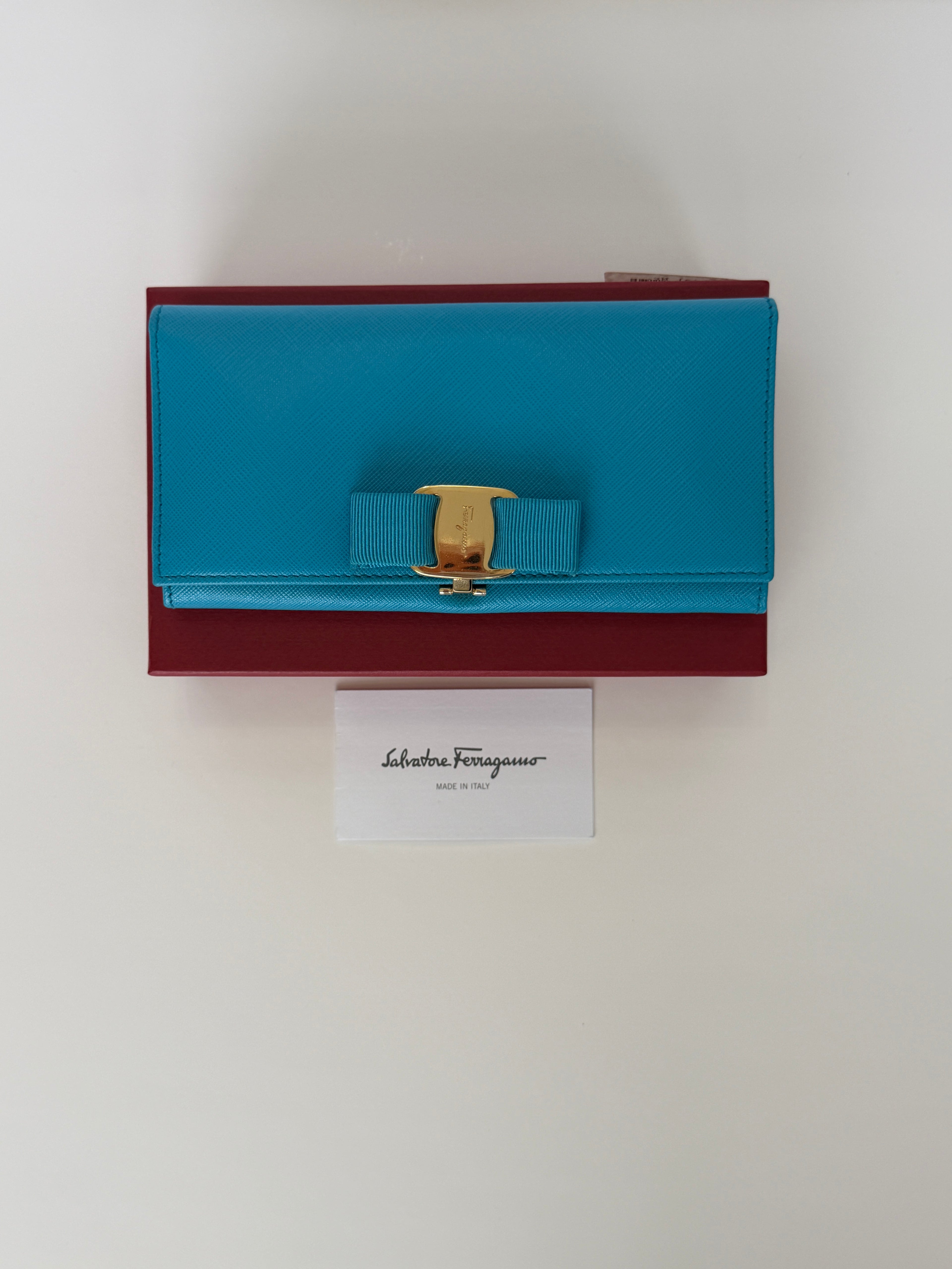 Salvatore Ferragamo Vara Bow Continental Flap Wallet