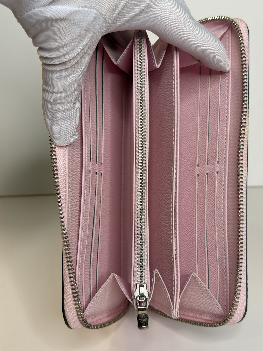 Louis Vuitton LV Escale Giant Monogram Zippy Wallet Pastel – Full Set