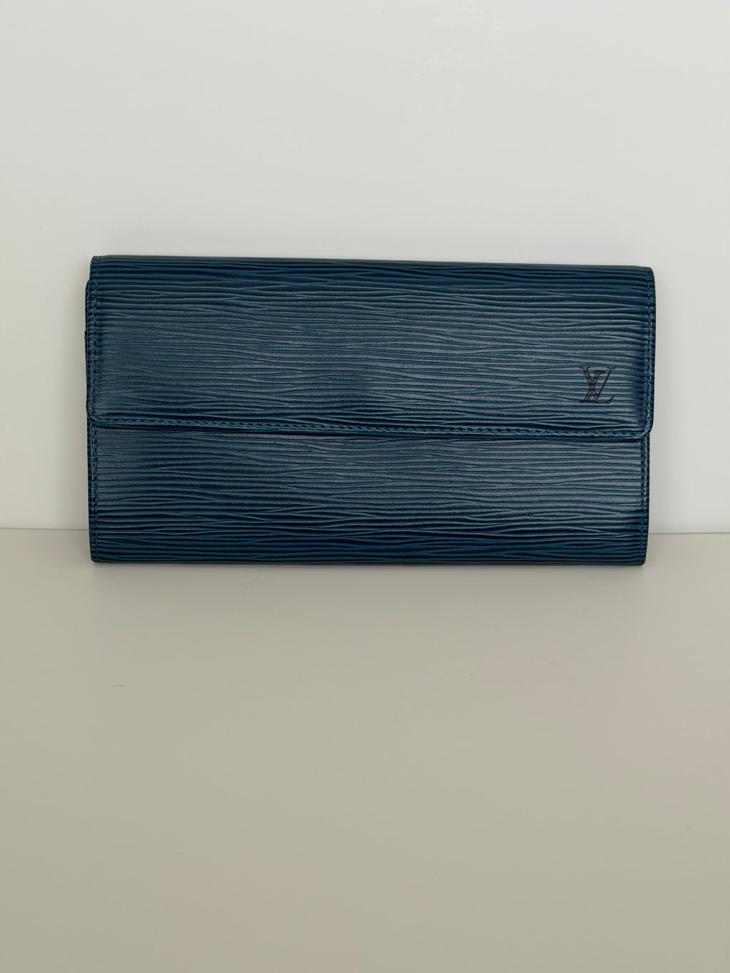 Louis Vuitton Blue Epi Leather Sarah Long Wallet w/ COA
