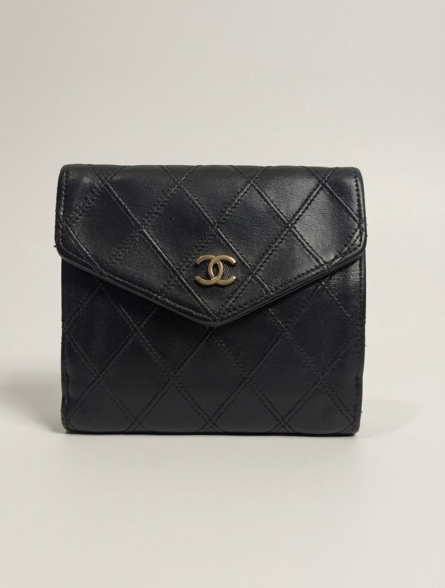 Vintage Chanel Black Quilted Lambskin Envelope Compact Flap Wallet (w/ COA)